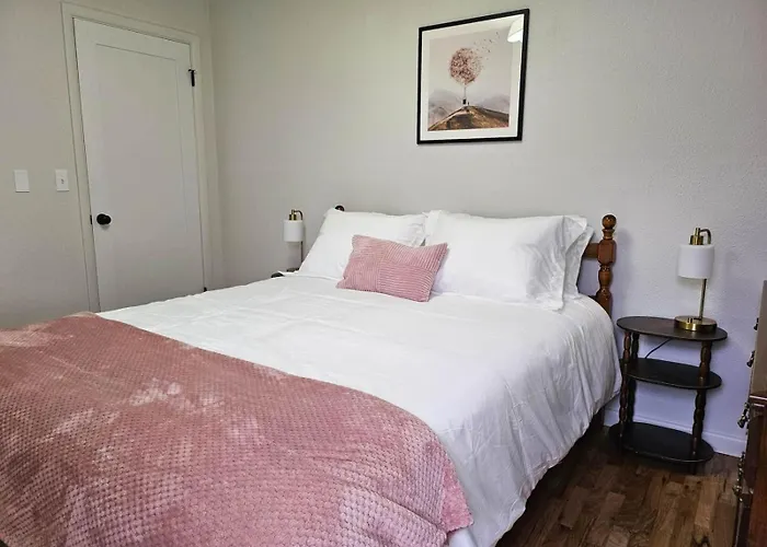 Сasa de vacaciones 3 Bd, 2 Ba, 6-8 For Families, Near Park & Uw Laramie